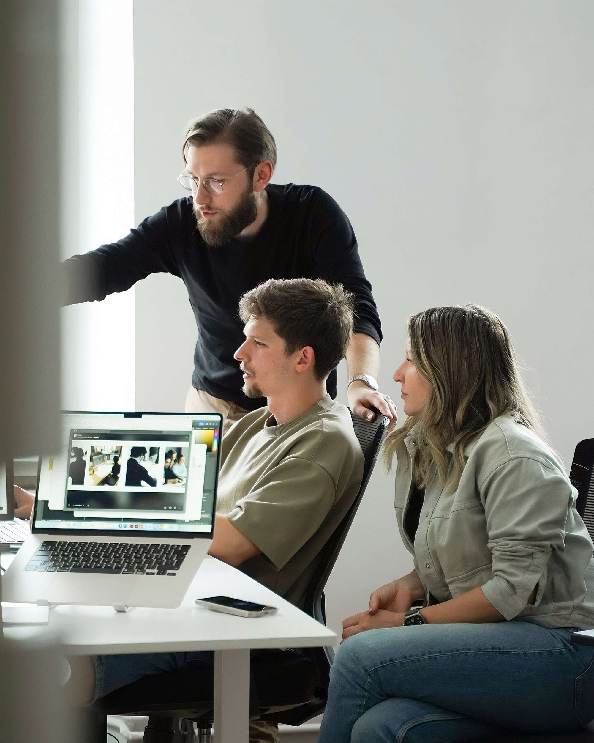 Custom & API Integrations For advanced sellers who need deeper workflows, automation, or custom fulfillment logic.